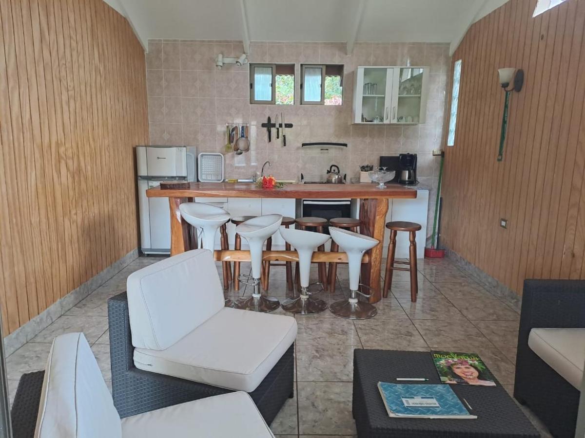 Hostal Avareipua Hanga Roa Exteriör bild